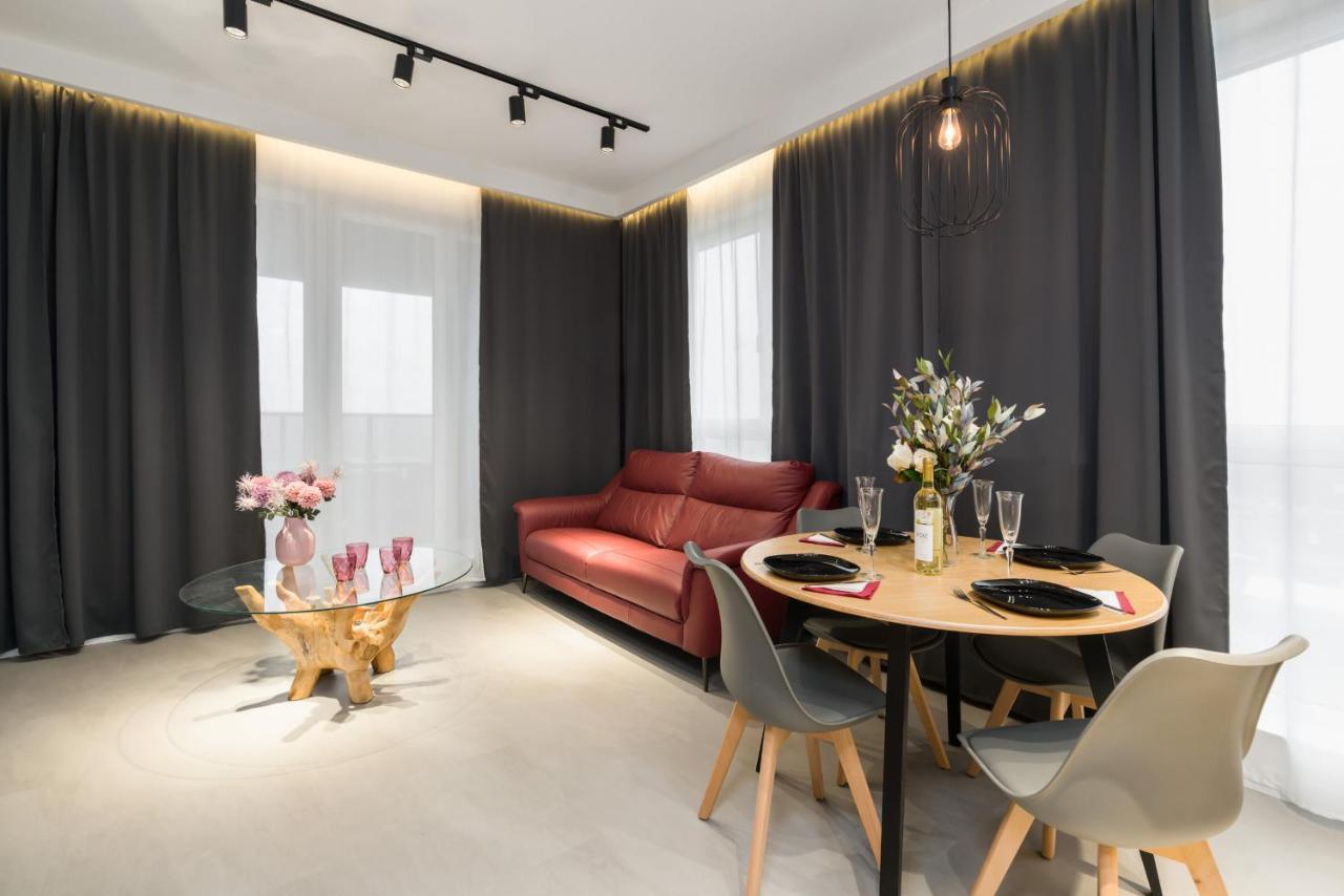 Widokowy Apartament Wojciechowskiego Parking I Loggia By Renters Prestige Познан Екстериор снимка
