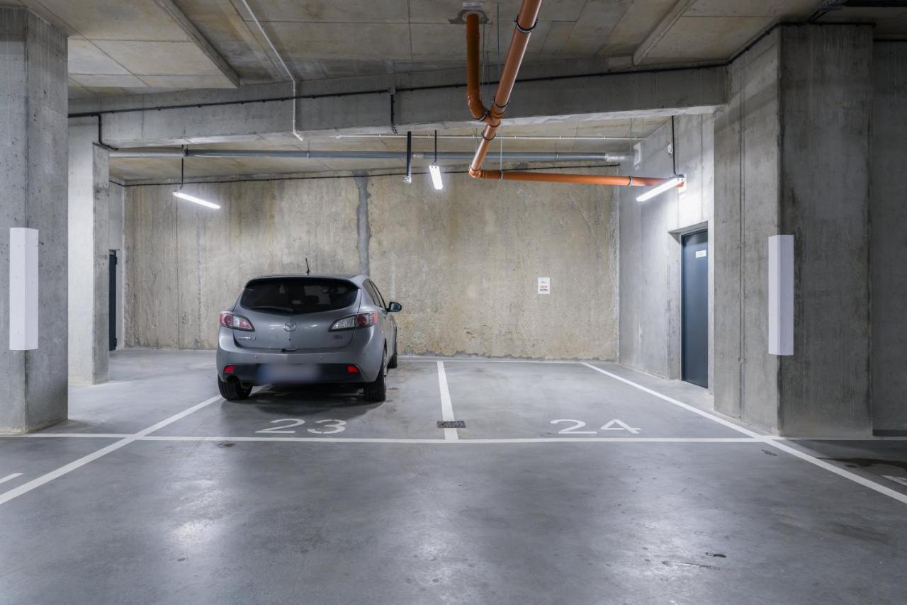 Widokowy Apartament Wojciechowskiego Parking I Loggia By Renters Prestige Познан Екстериор снимка